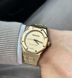 AUDMARS PIGUET ROYAL OAK